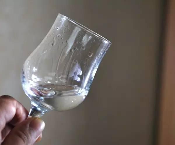 如何快速鉴别白酒优劣？只要记住这十五个秘诀
