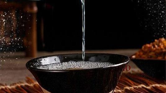 从白酒上头原因分析