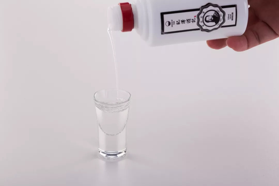 如何辨别白酒真假？--酒花