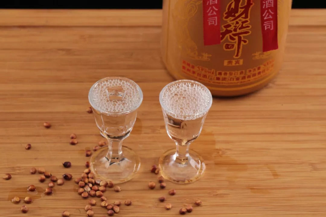 如何辨别白酒真假？--酒花